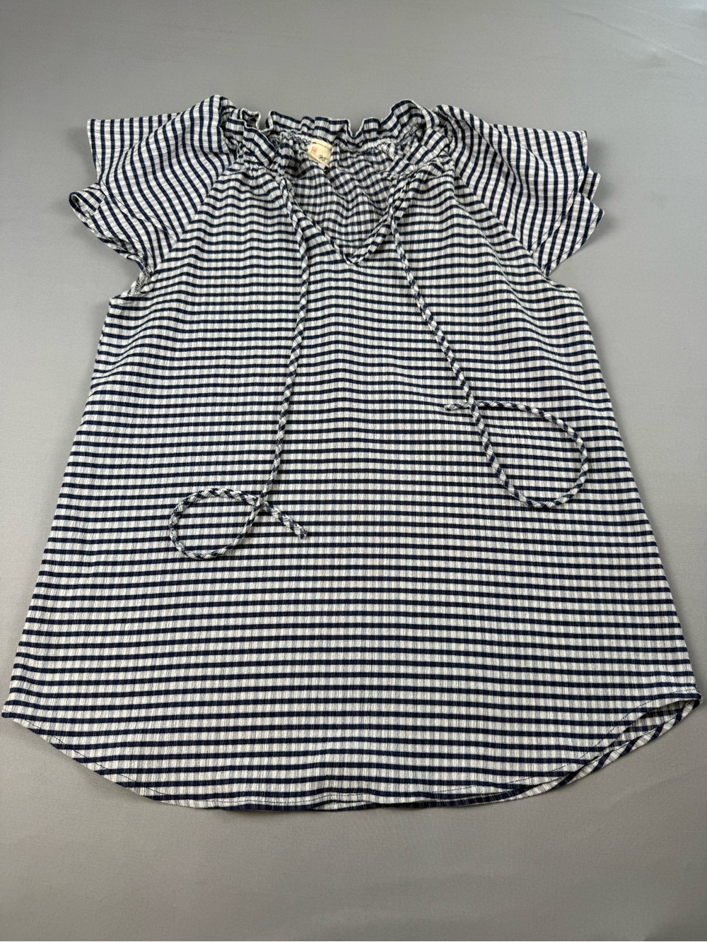 7th Roy Blue White Gingham Flutter Sleeve Peasant Top Size Medium Boho Coastal